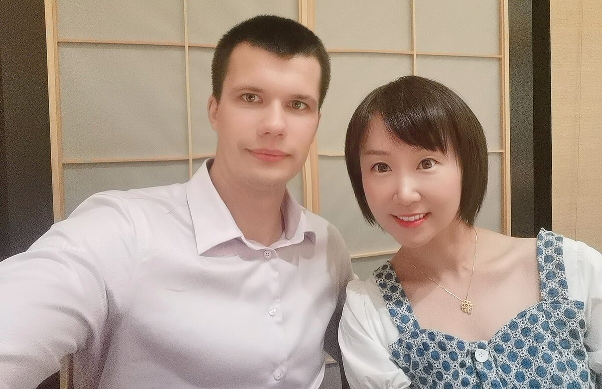 Кэнди Танг  - так зовут девушку, которая и задала тот самый вопрос про  блюда.