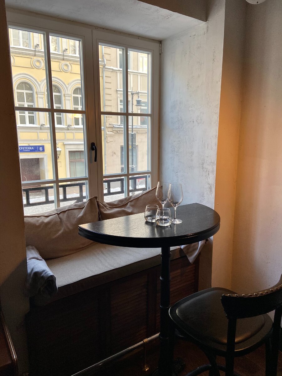 Интерьер второго этажа (листай)