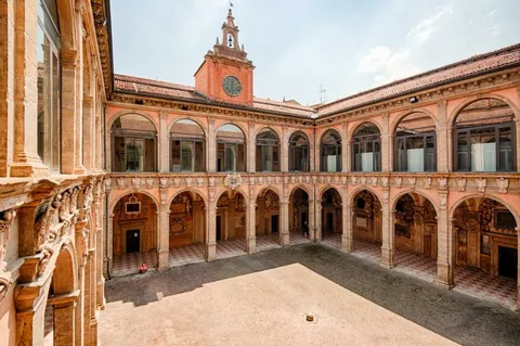 Болонский университет. Фото из открытых источников