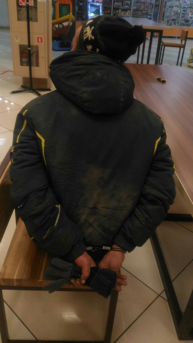 Фото задержанного.