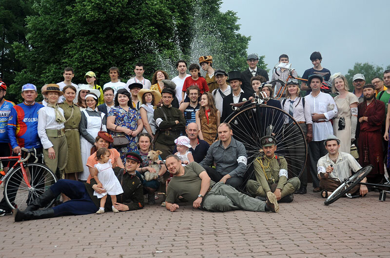 2-й Исторический Велопробег. 2014 год, Москва. Фото из коллекции Веломузея Андрея Мятиева.