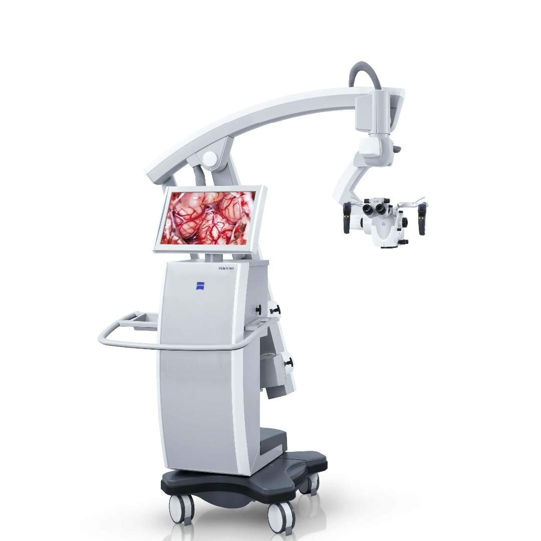 OPMI Pentero 900 - операционная система, предназначенная для спинальной хирургии.