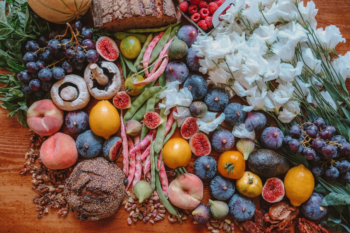 К суперфудам чаще всего относят продукты, с максимумом питательных веществ