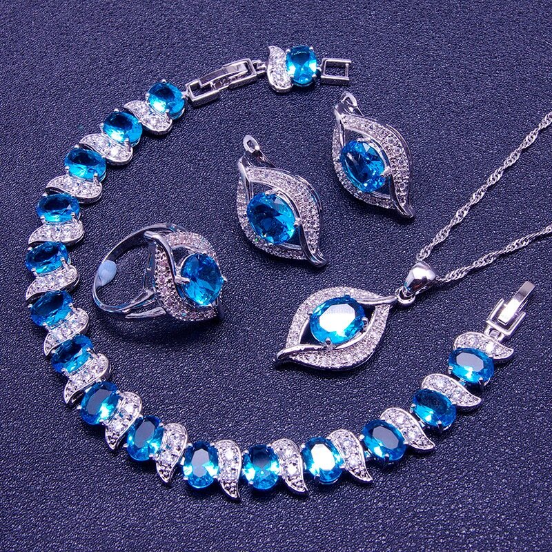 Ювелирный комплект.