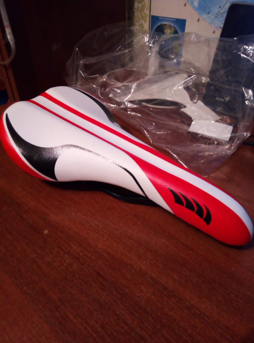 Самое бюджетное седло для горного велосипеда.