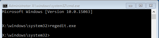 В командной строке запустить редактор реестра, выполнив команду regedit 