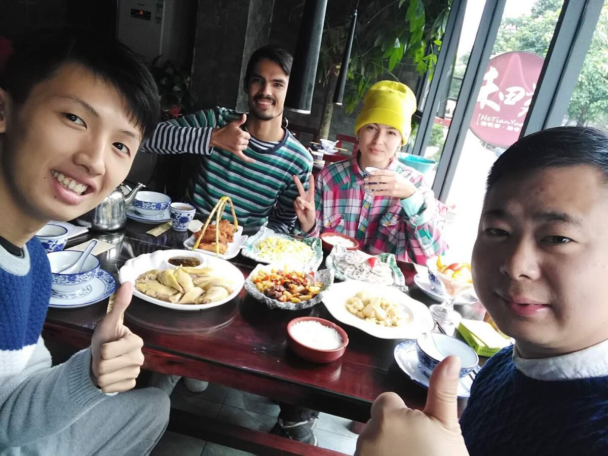 Странный, но такой наивный народ эти китайцы