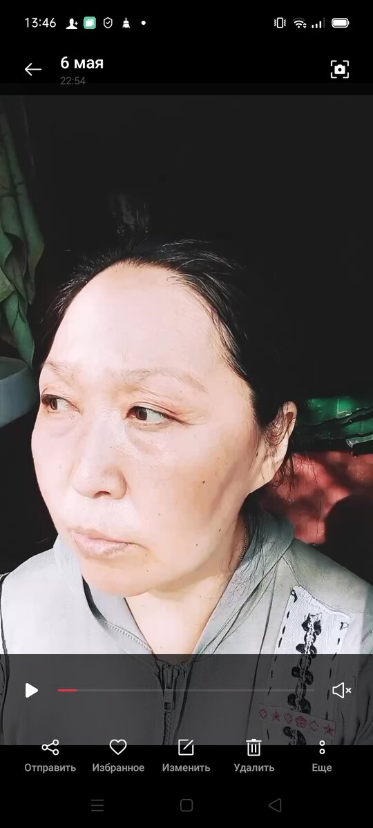 Все признаки недосыпа налицо. И это ещё удачное фото🙈