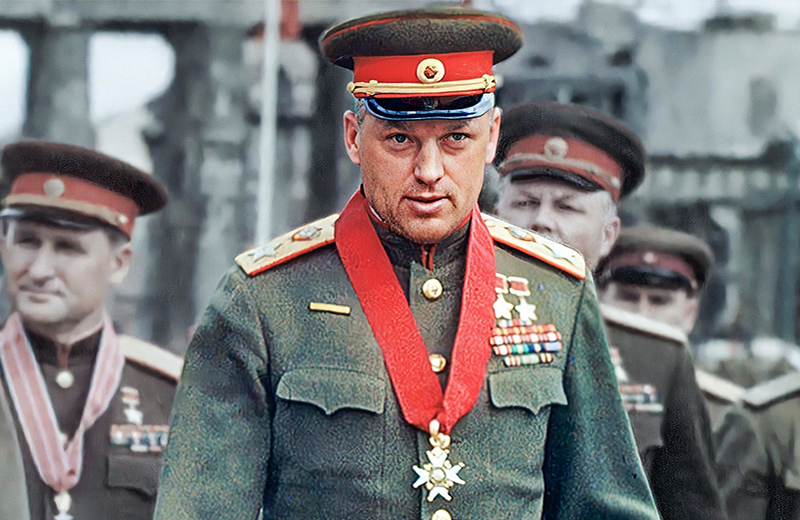 «Товарищ Сталин для меня святой». Почему Рокоссовский не предал низвергнутого вождя2
