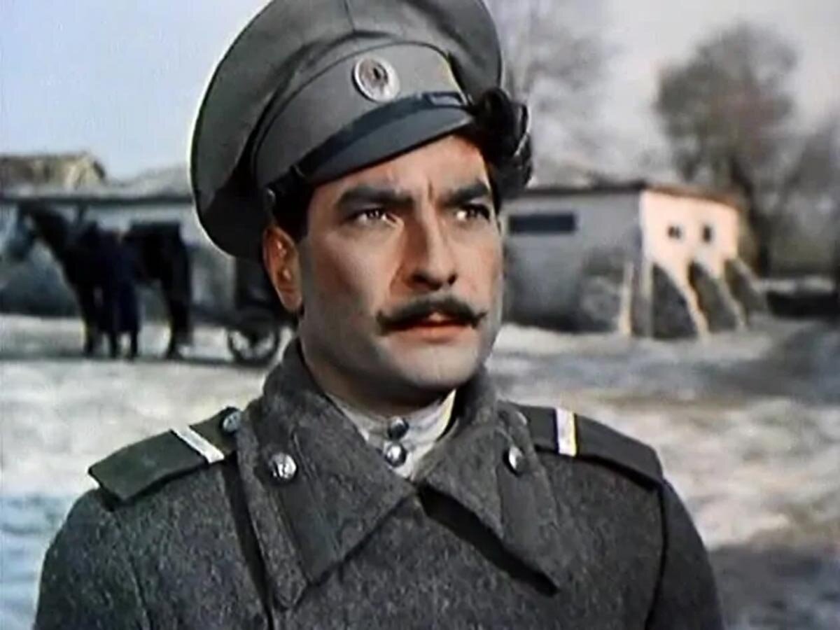 Классический Григорий Мелехов в исполнении Петра Глебова