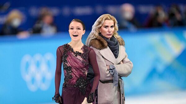    Анна Щербакова / Этери Тутберидзе© Иллюстрация РИА Новости . РИА Новости / Григорий Сысоев / Александр Вильф