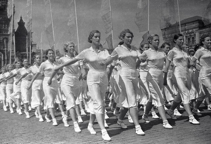 Парад физкультурников на красной площади 1937