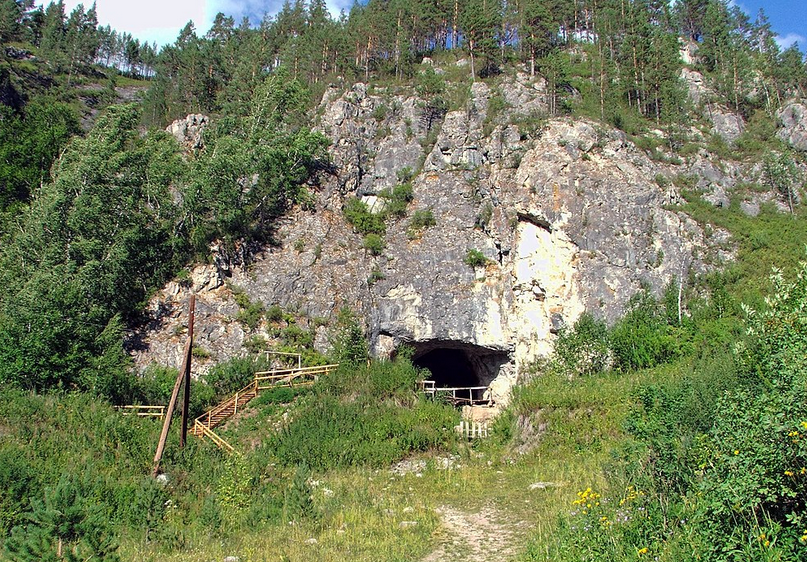 Денисовская пещера