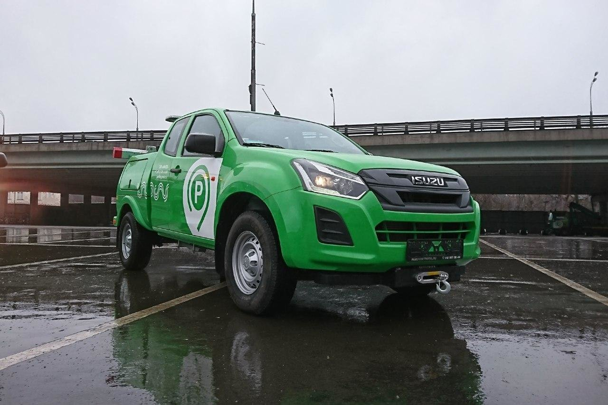 Эвакуатор на базе пикапа ISUZU D-MAX