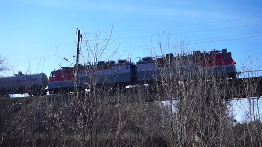 Электровоз ВЛ80С-090 на мосту через р.Кашкарагаиха.