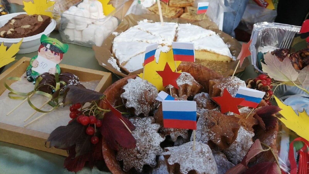     В городе прошла школьная благотворительная ярмарка, на которой ребятам удалось собрать деньги на помощь резервистам, сообщила администрация Кисловодска.