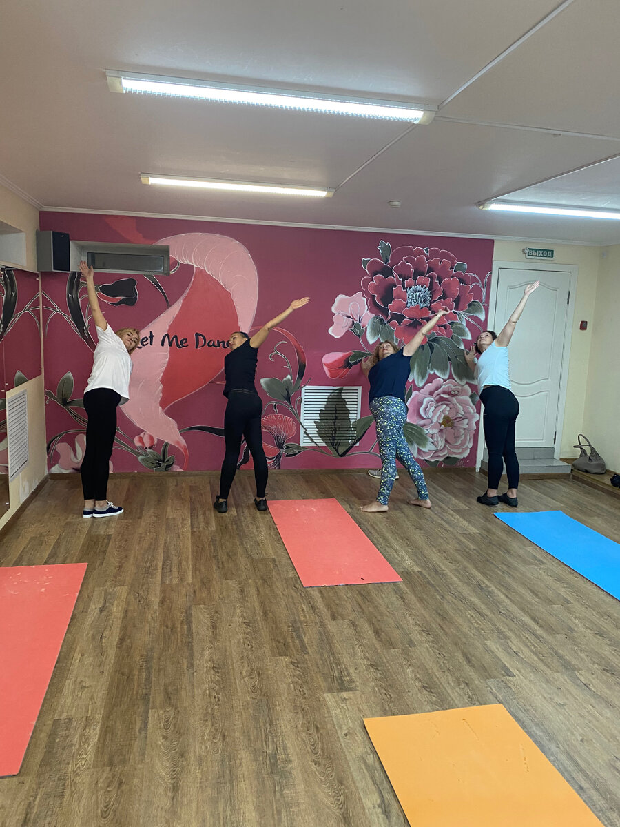 «Мельница» у стены 