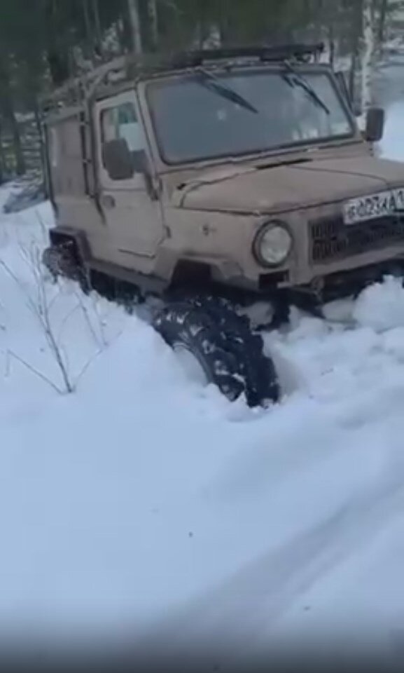 Луаз по снегу видео