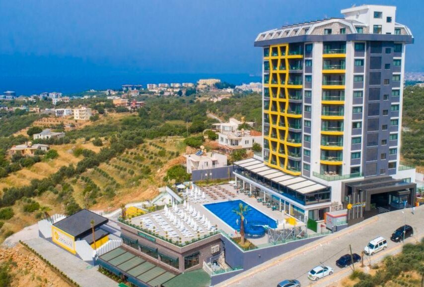 Корпус отеля Campus Hill Hotel 5*