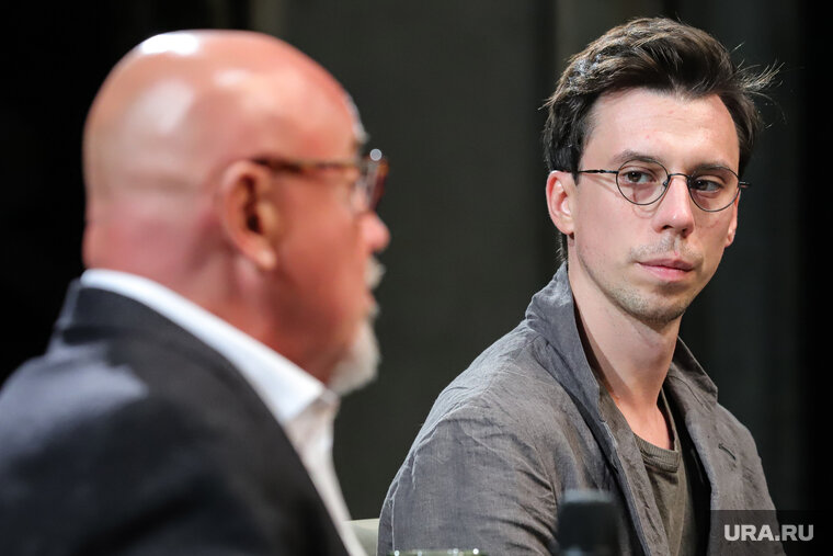    Петров представит три премьеры в новом театральном сезоне