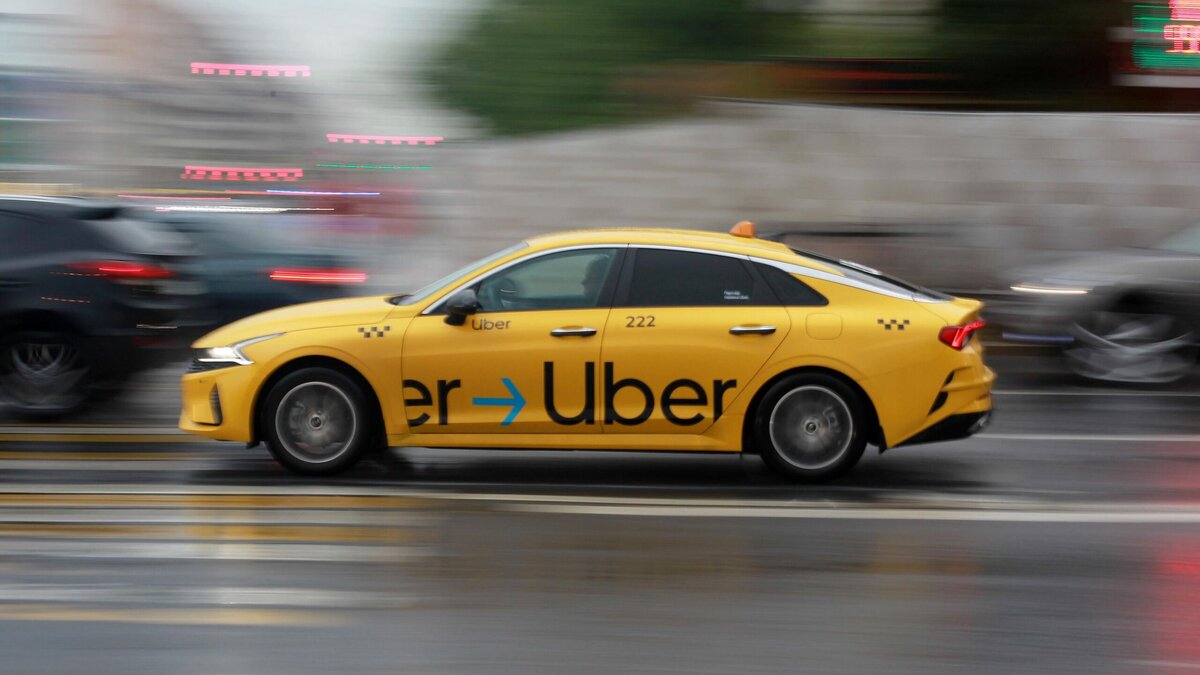    Эксперты вновь предсказали рост цен на такси: отрасль потерпела фиаско© РИА Новости | Мария Девахина