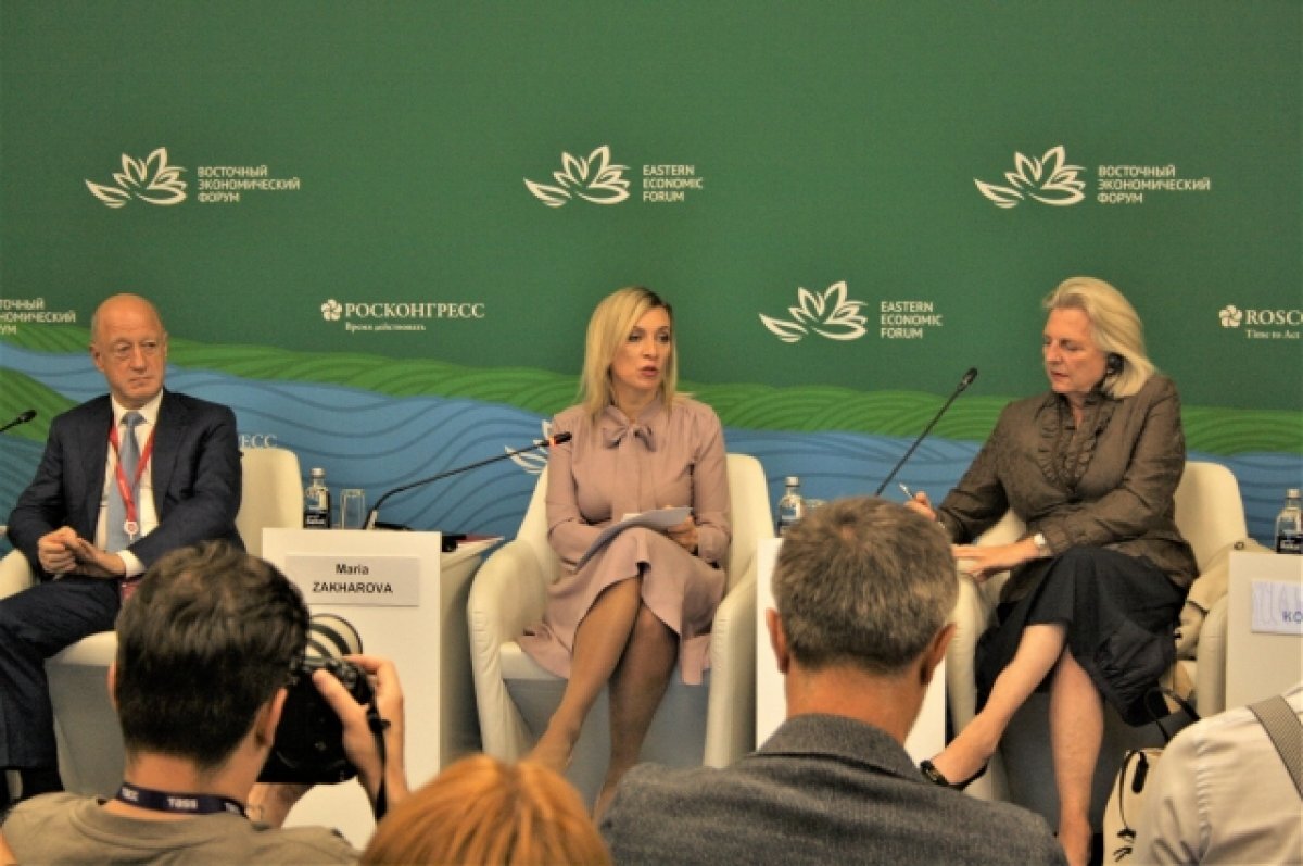    Захарова заявила, что у России все больше вопросов к действиям Армении
