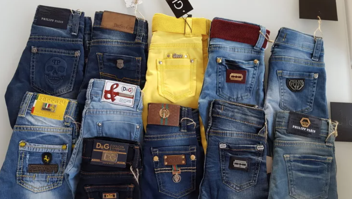 Фирма джинса. Бренды джинсов. Известные марки джинсов. Джинсы турецкие бренды. Турецкие джинсовые бренды.