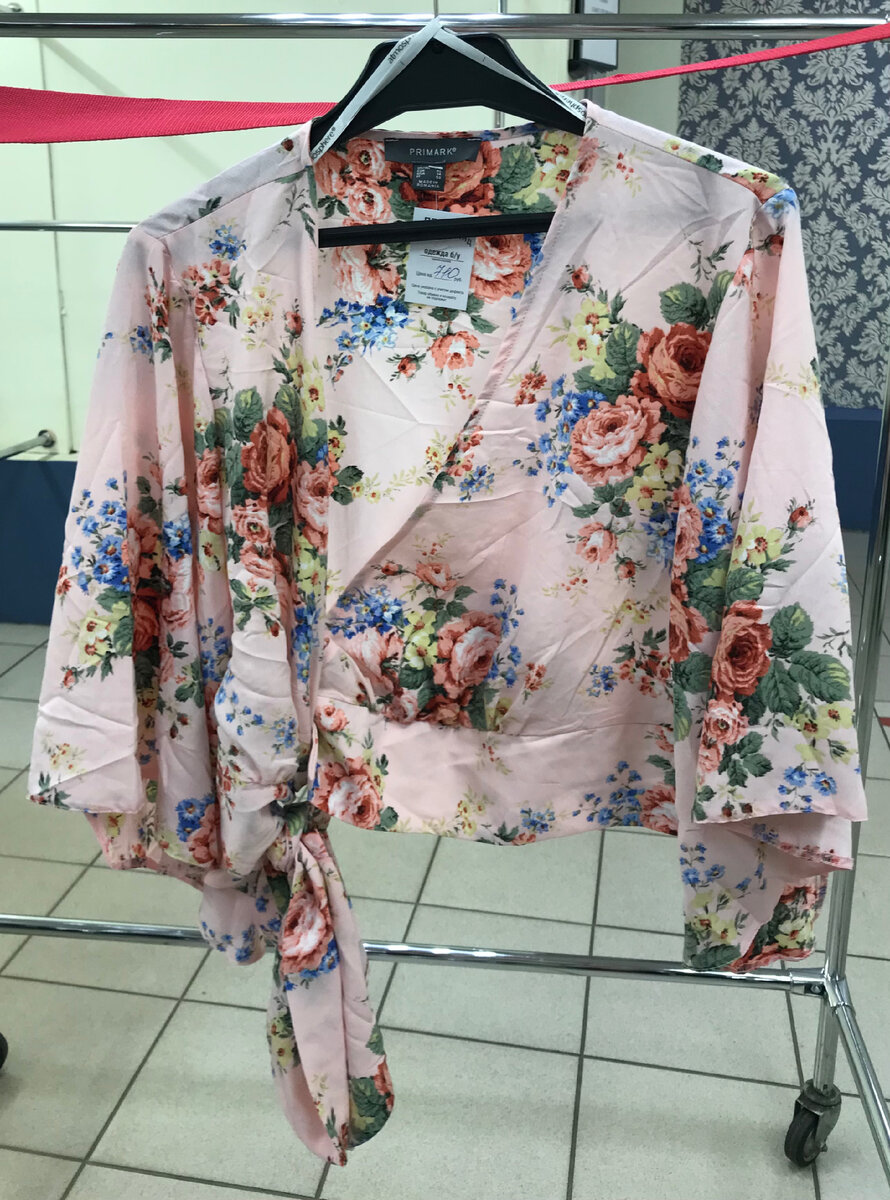 Блузка из полиэстера. 