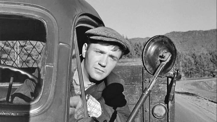 Леонид Куравлев в фильме "Живет такой парень", 1964