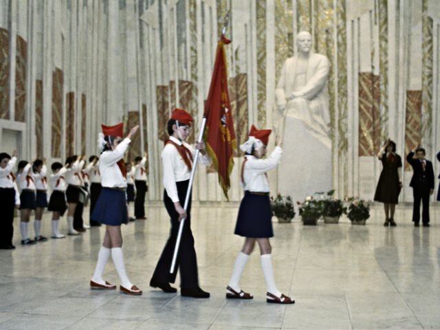 Фото как принимали в пионеры в