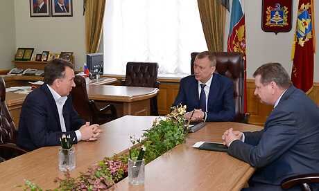    Любимый строитель Денина и Богомаза взялся за новую школу в Брянске Евгений Антюхов