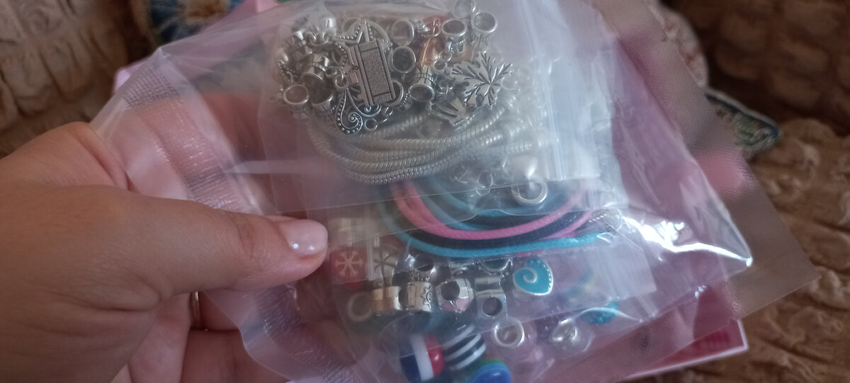 Элементы внутри набора 