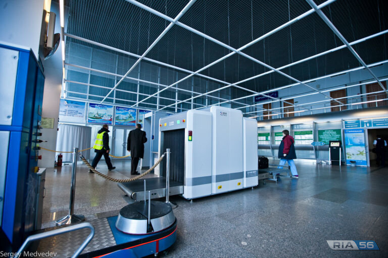    Количество задержанных авиарейсов в аэропорту Оренбурга увеличилось до шести Андрей Севостьянов