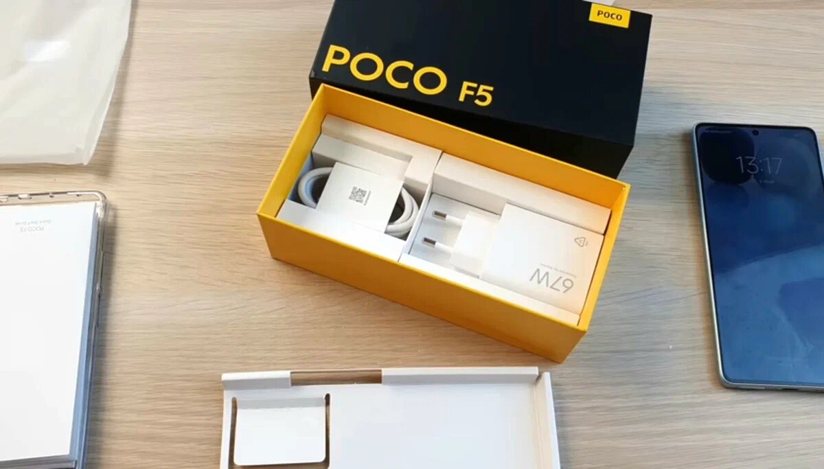 Комплект Poco