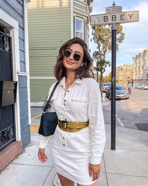 Текстильный пояс Off-White может быть уместен даже в деловом образе. Photo from pinterest.ru