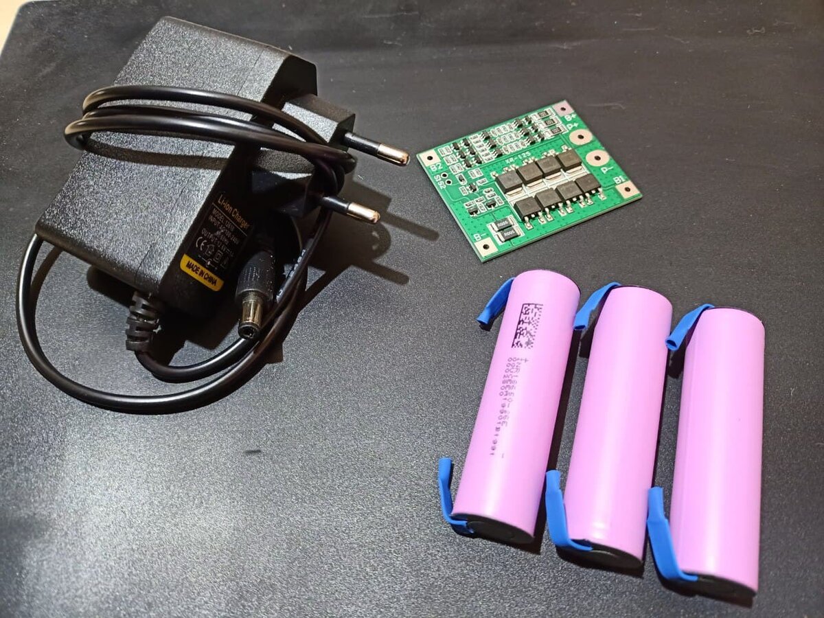 Небольшой комплект для самостоятельной сборки на 12 вольт