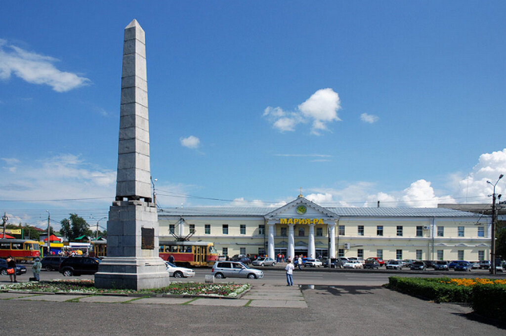 Территория барнаула. Демидовская площадь города Барнаула. Достопримечательности Барнаула Демидовская площадь. Демидовский столп Барнаул. Площадь Демидова Барнаул.