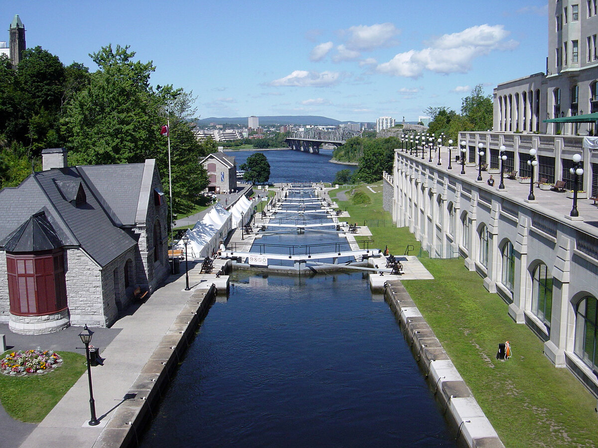 Rideau Canal,Онтарио, Канада