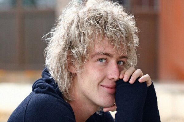 Май Абрикосов