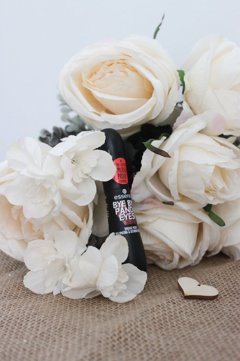 Essence тушь для ресниц bye bye panda eyes! т.01 объем и подкручивание