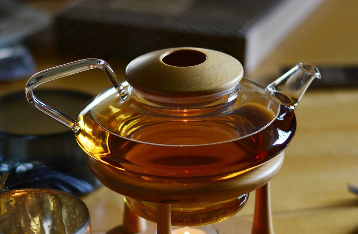 Знаток чая. Заваривать чай электрический кулер. Как называется аппарат который заваривает чай.
