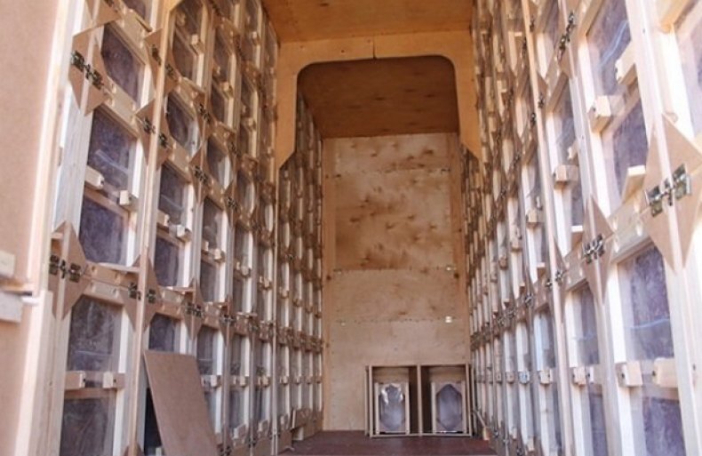 ПАВИЛЬОН ВНУТРИ