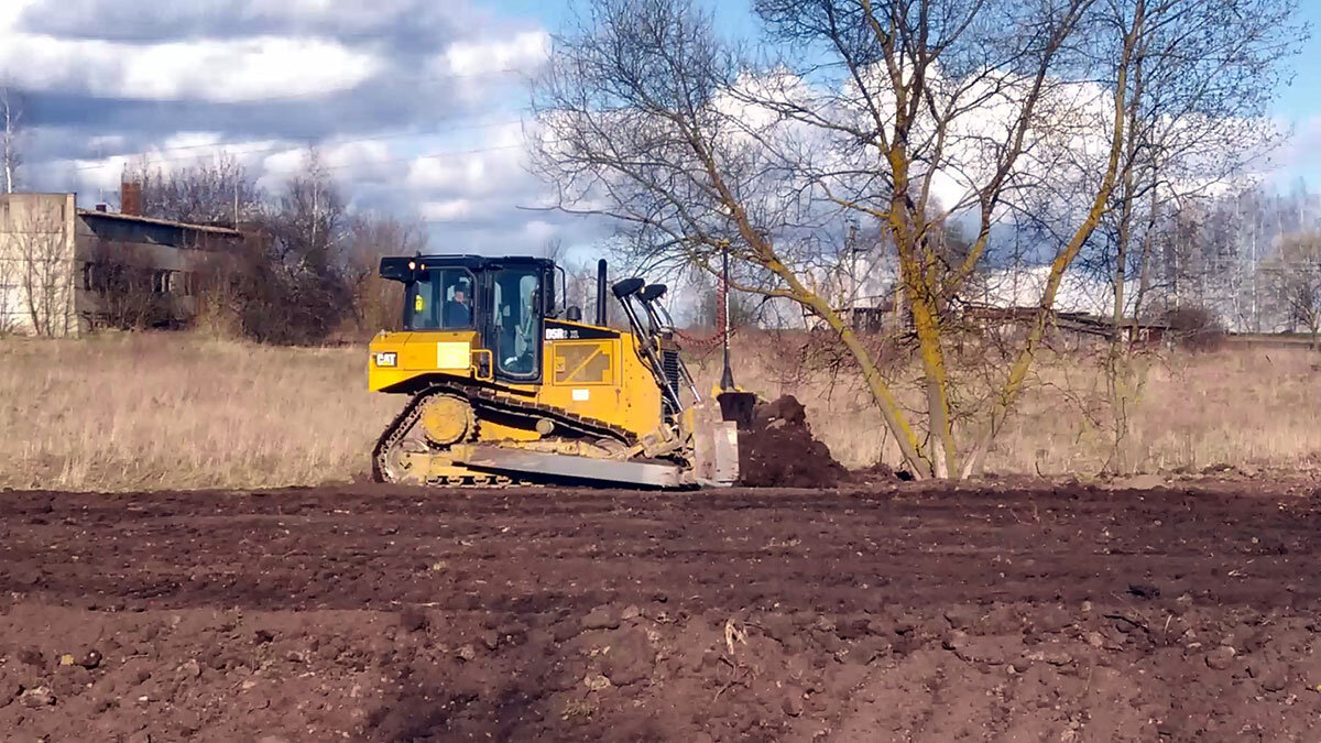 CAT D5R2