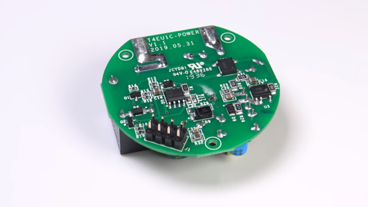 Силовая часть выключателя. 