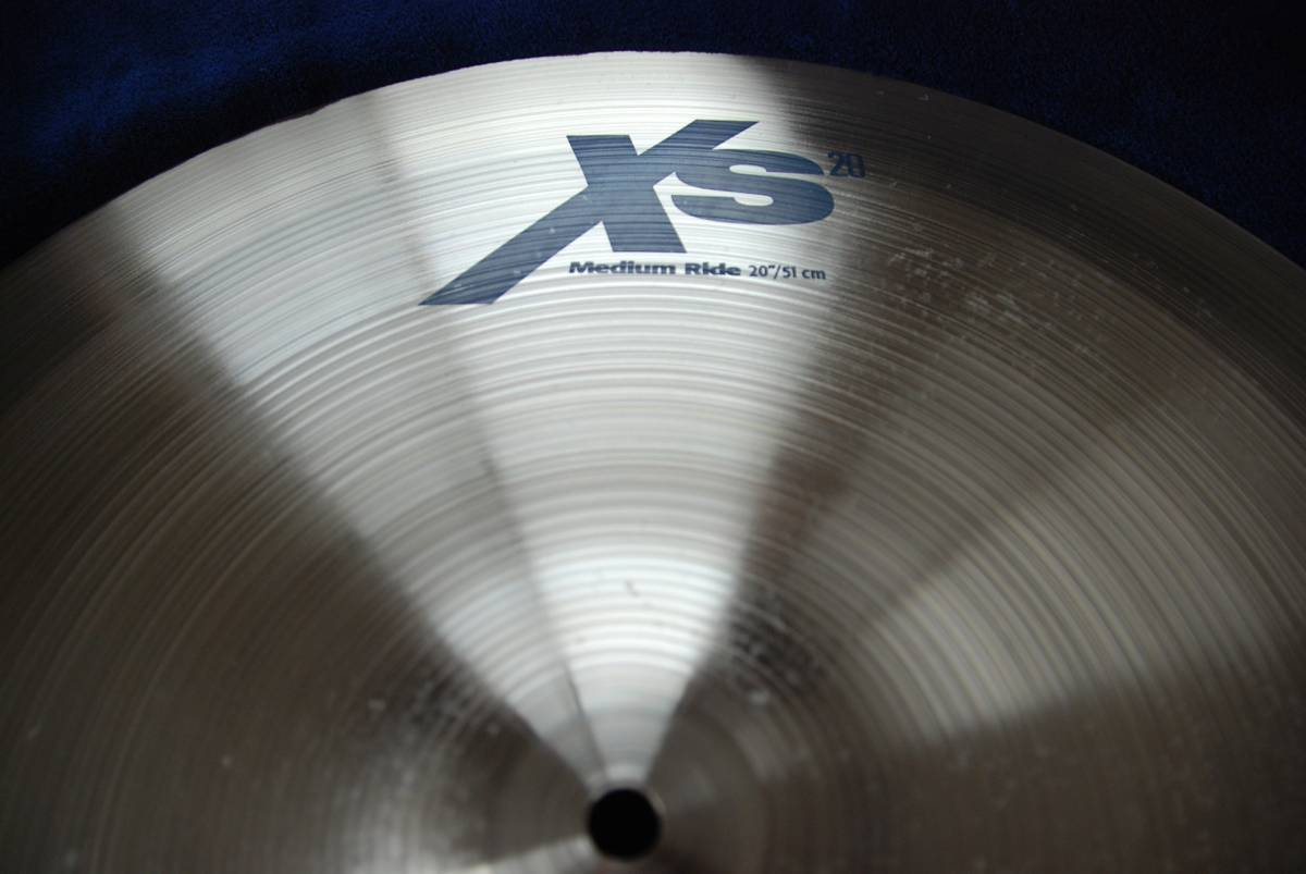 Sabian xs20 Medium. Почему на виниле прыгает звук.