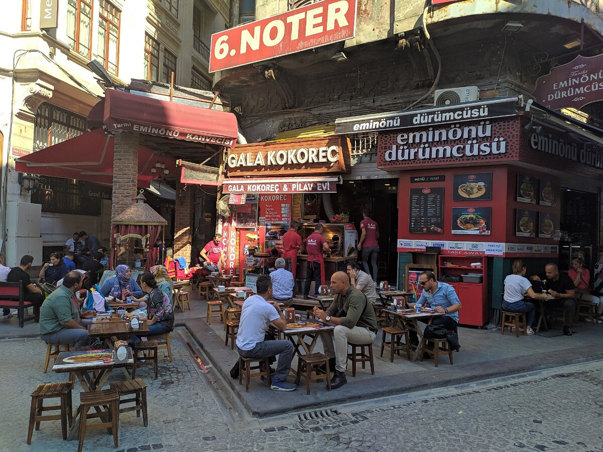 фото из  архива ( не того ресторана)