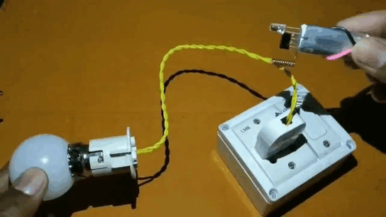 Работает только с включённой сетью