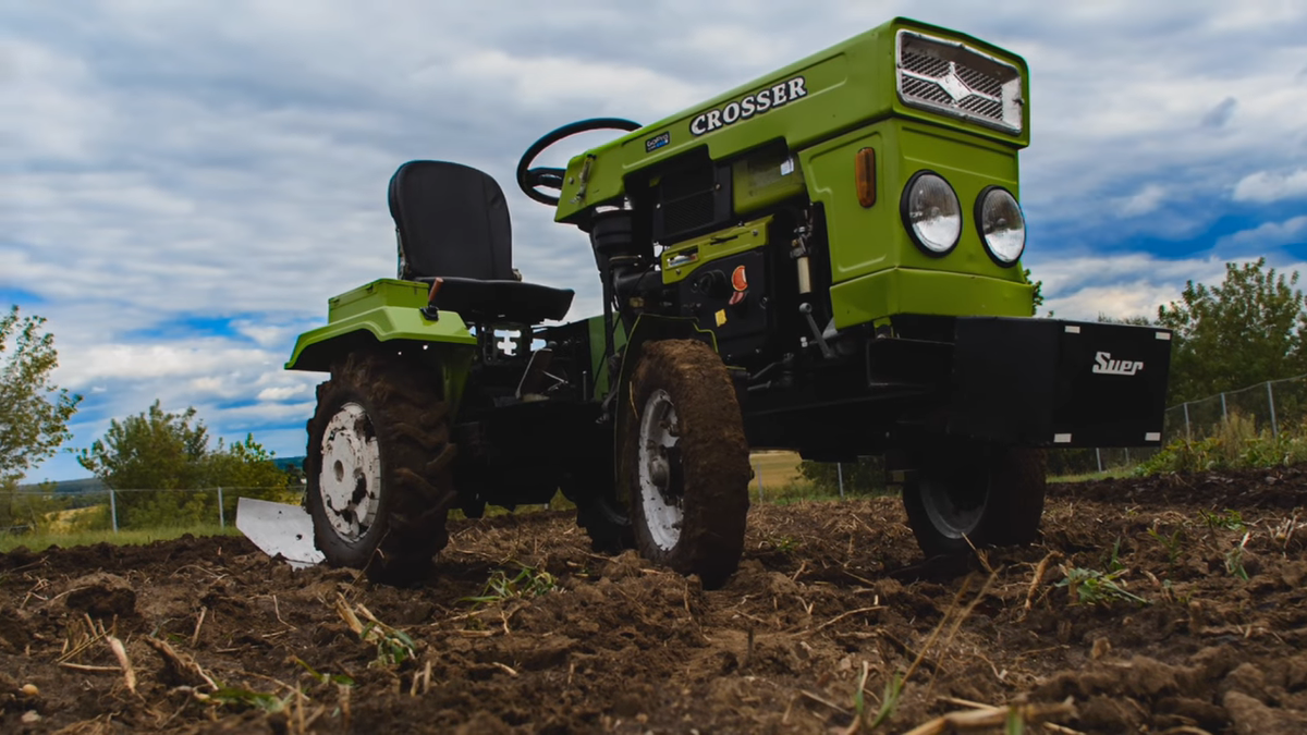 Минитрактор «Crosser CR – M 12»