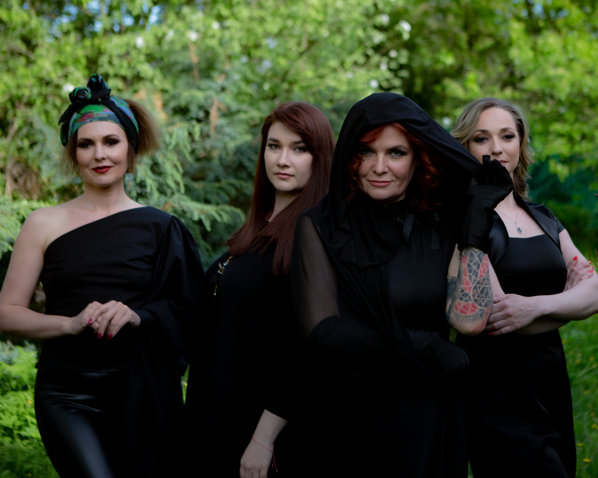 Светлана Леймах и мастера трансформационного пространства "ИНЫЕ".