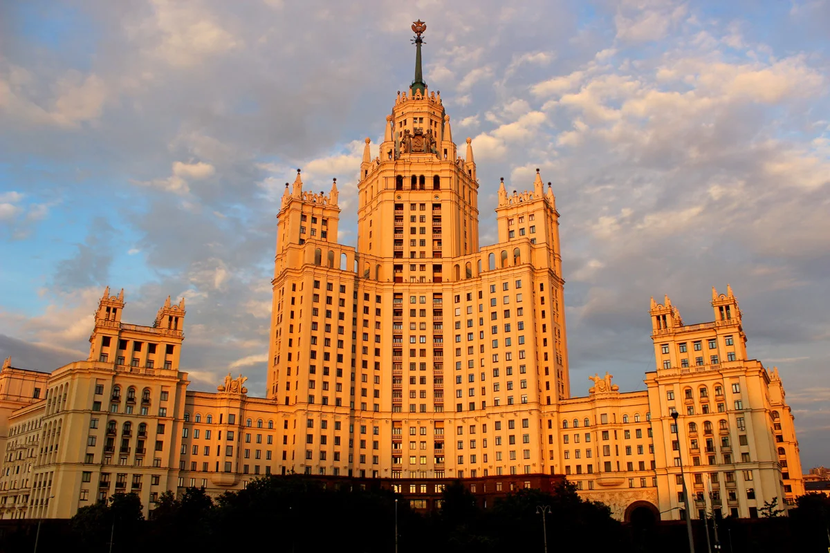 Сталинские высотки картинки